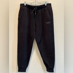 Puma Men's XL Black Fleece Joggers